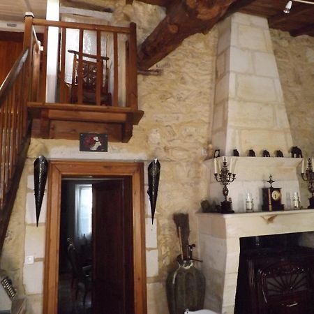 La Girondine Bed & Breakfast Galgon Exterior photo