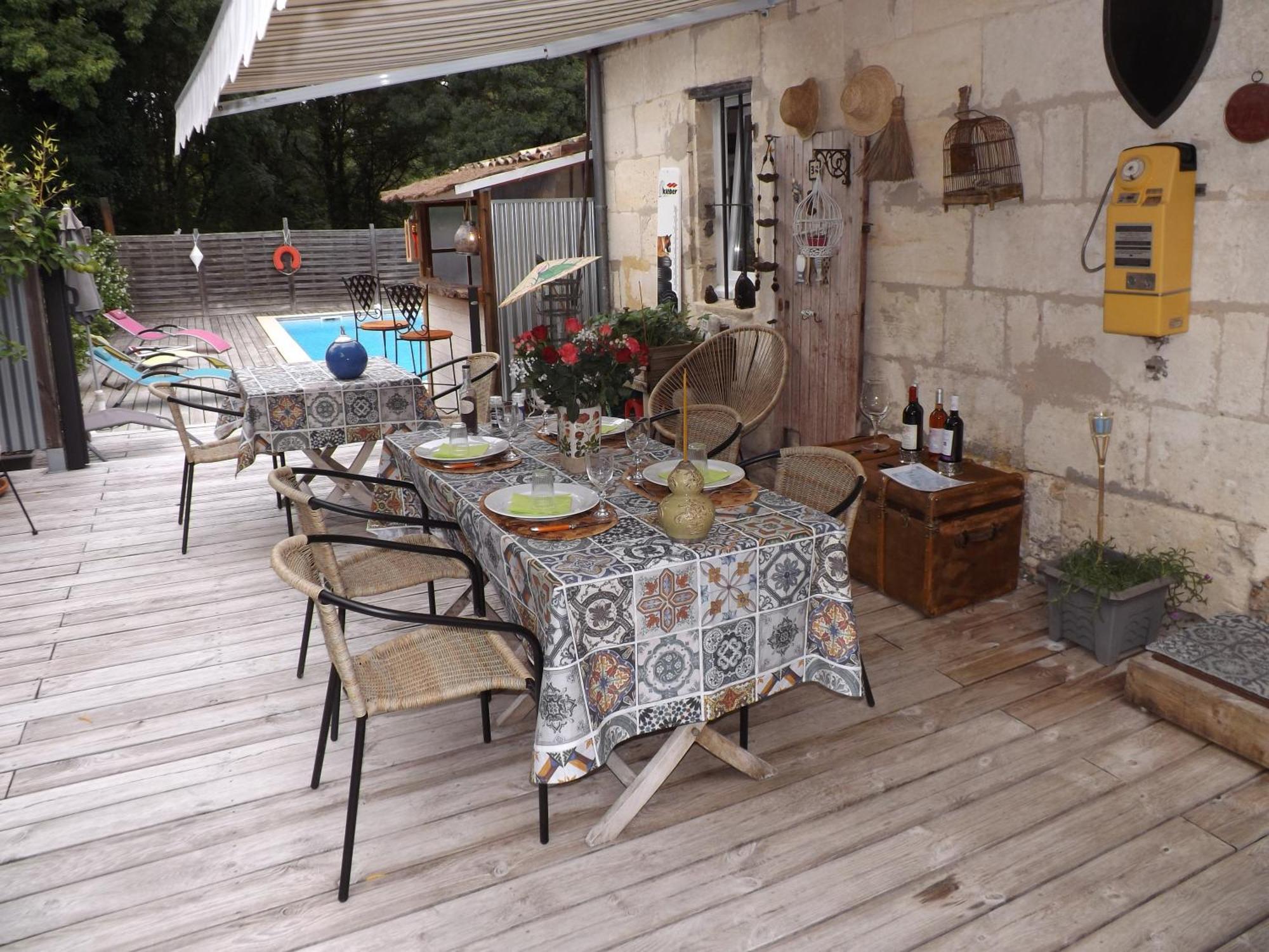 La Girondine Bed & Breakfast Galgon Exterior photo